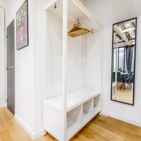 Spacious - 2br 6p - Republique Διαμέρισμα